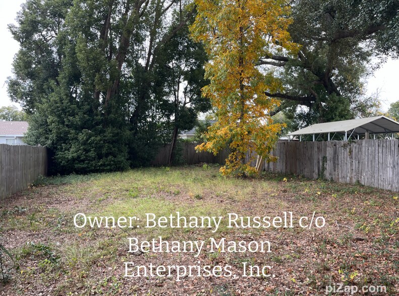Building Photo - 4523 Aster St