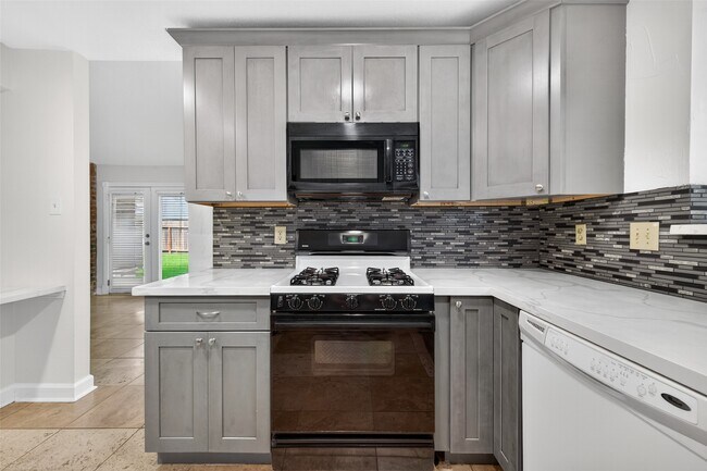 Building Photo - 22151 Birch Valley Dr