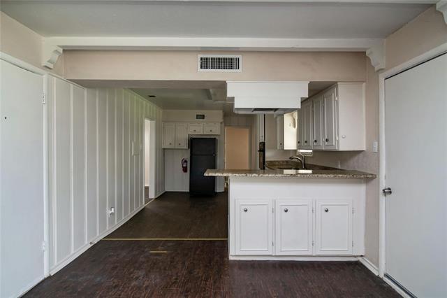 Building Photo - 1604 Weiler Blvd