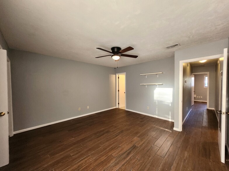 Building Photo - 1784 Dax Ct