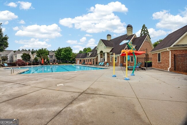 Building Photo - 865 Society Cir
