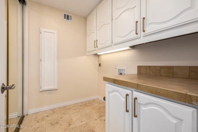 Building Photo - 8272 S Pecan Grove Cir