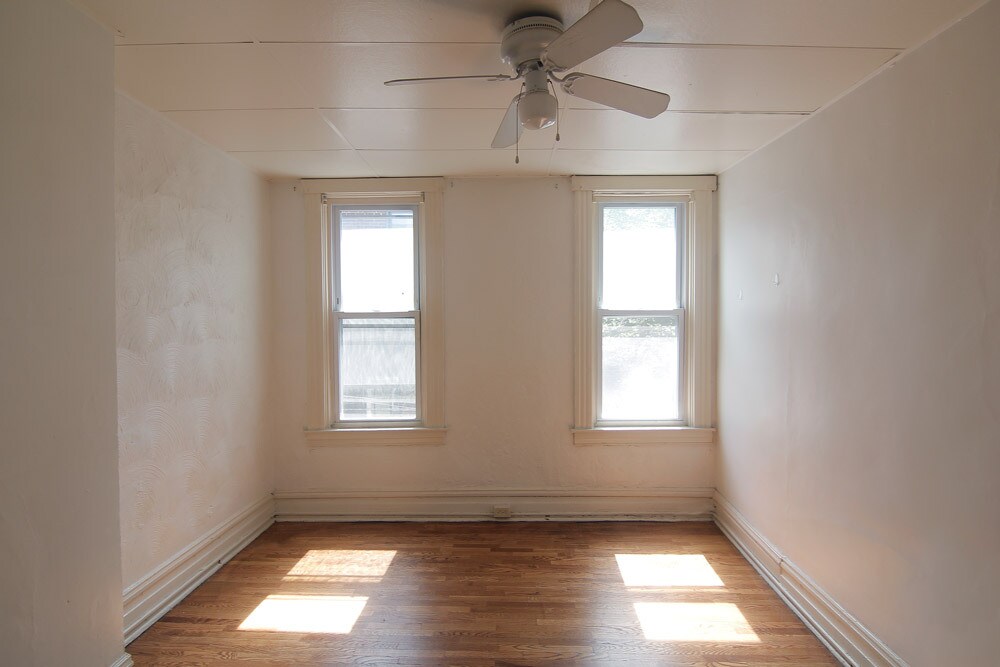 Building Photo - 618 West St