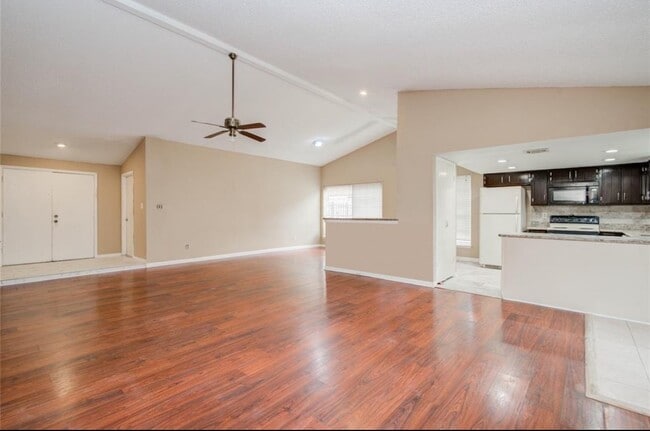 Building Photo - 15823 Ruppstock Dr