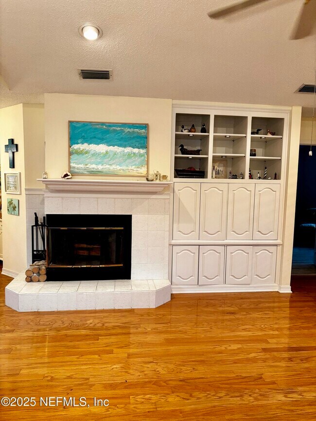 Building Photo - 109 Bay Hill Ct