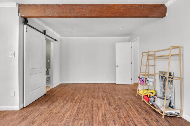 Building Photo - 7267 Saranac St