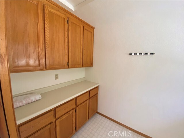 Building Photo - 19232 N Shore Ct