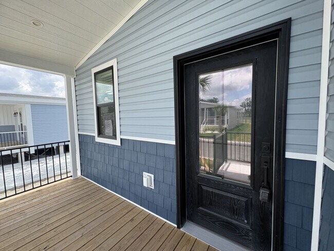 Building Photo - 1643 Voyager Dr