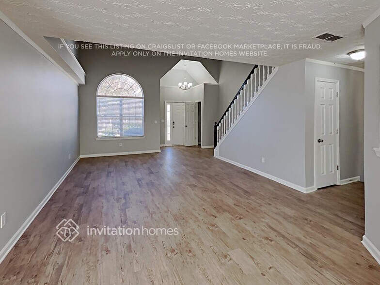 Building Photo - 1020 Ivey Ln