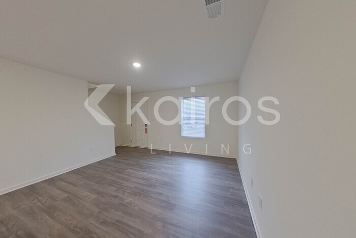 Building Photo - 80 Stodmire Ct