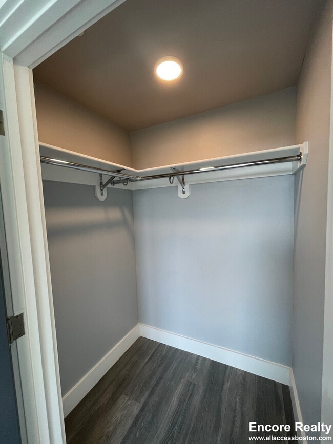 Building Photo - 365 Western Ave