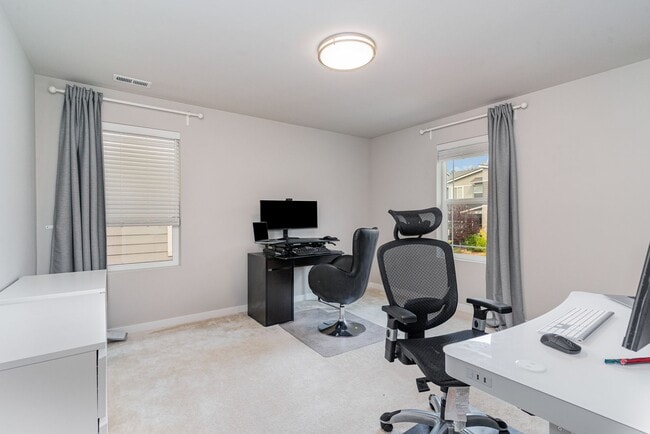 Building Photo - Beautiful home in Monroe available 9/15