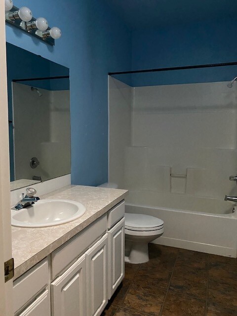 Building Photo - 1777 Lambert St NW