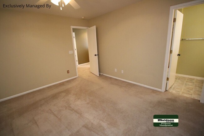 Building Photo - 2041 Springside Dr