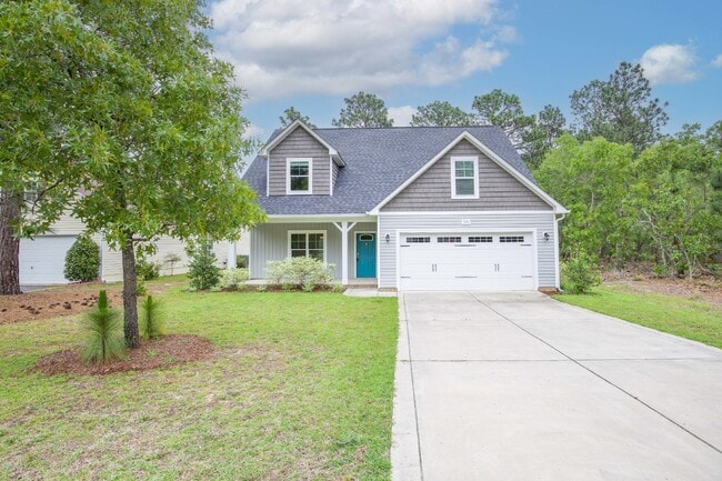 Building Photo - Beautiful home in Gated Community of Woodlake