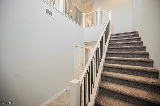 Building Photo - 27 Santo Mio Ct