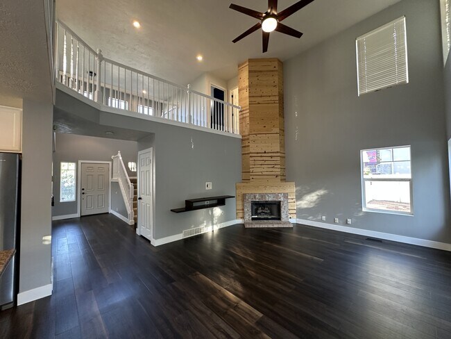 Building Photo - 14892 Tooele Ln