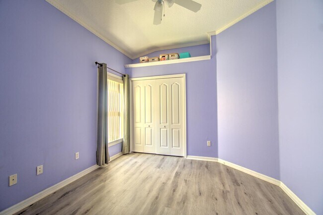 Building Photo - 1577 Cherry Ridge Dr