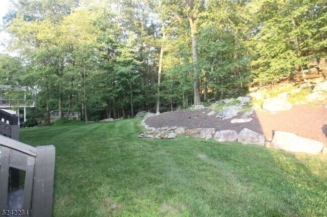 Building Photo - 39 Indian Trail