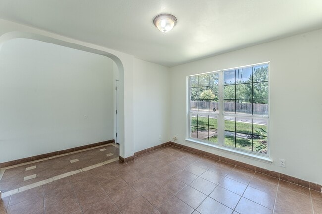 Building Photo - 1339 Diamond Bluff