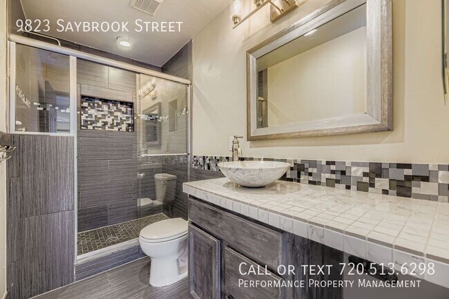 Building Photo - 9823 Saybrook St