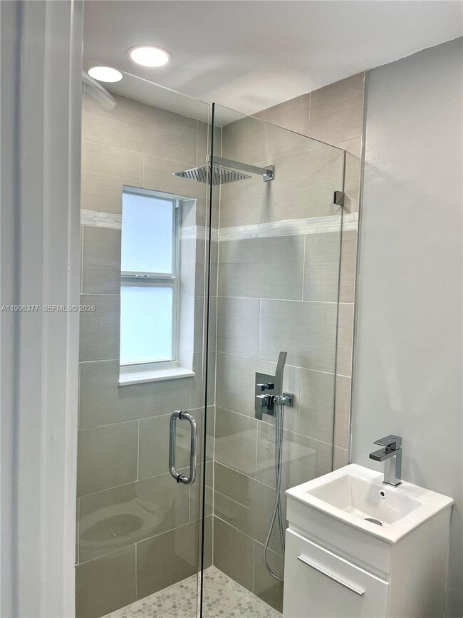 Building Photo - 6310 SW 79th St