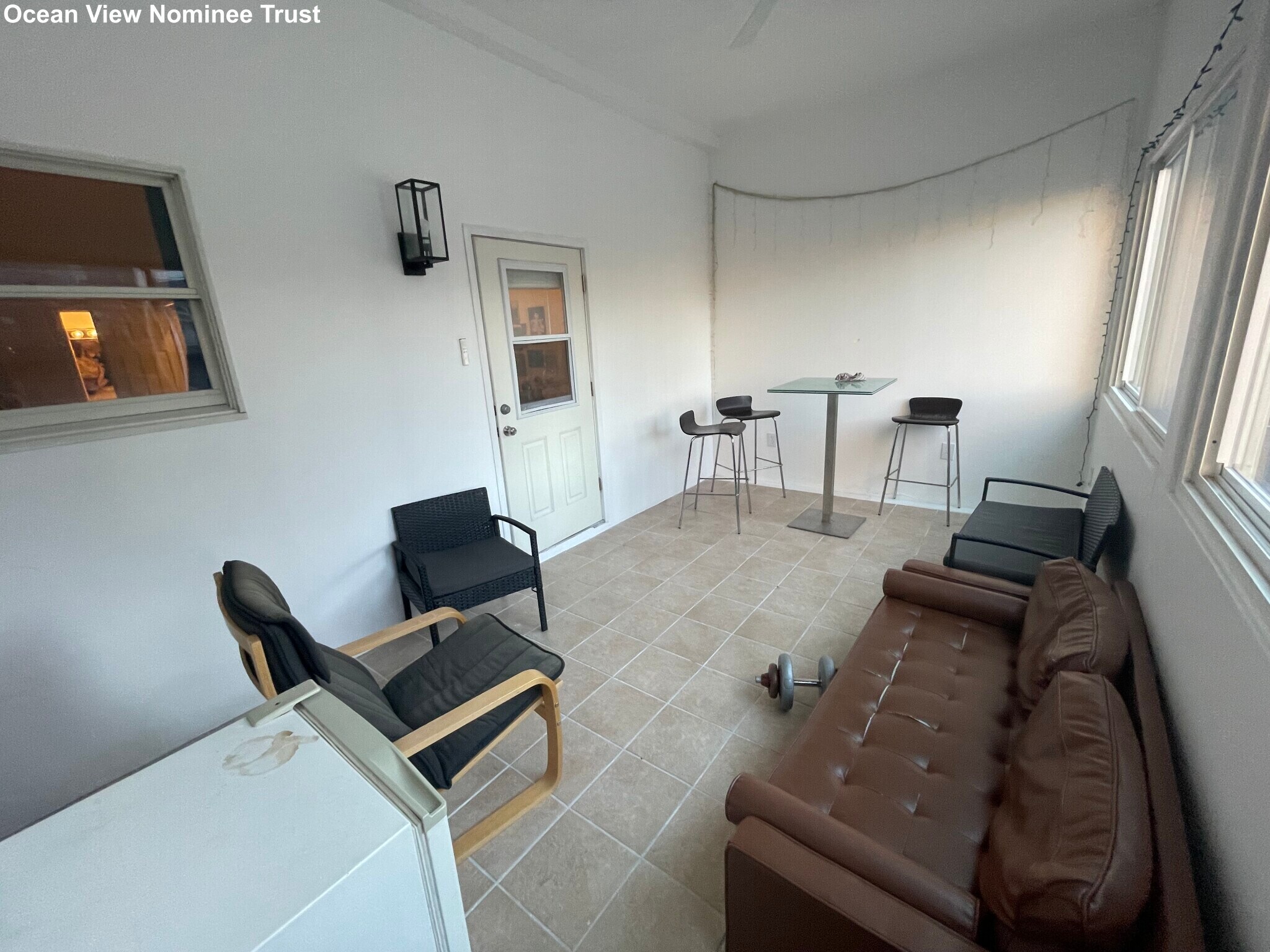 Building Photo - 236 Hanover St