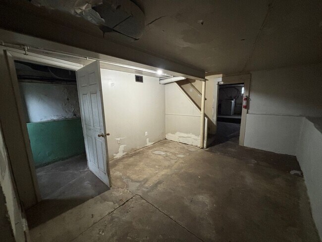 Building Photo - This is a Lease-to-Own – Not a typical rental.