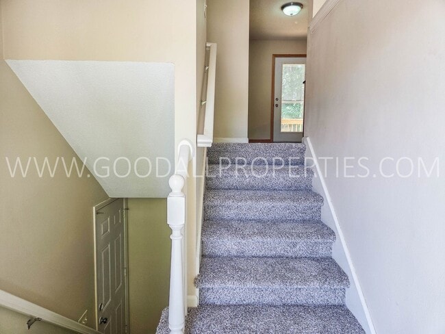 Building Photo - 1116 39th St