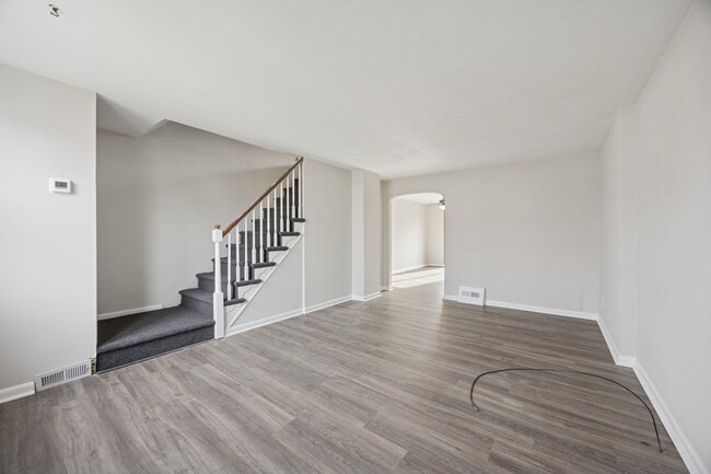 Building Photo - 1032 Taylor Dr