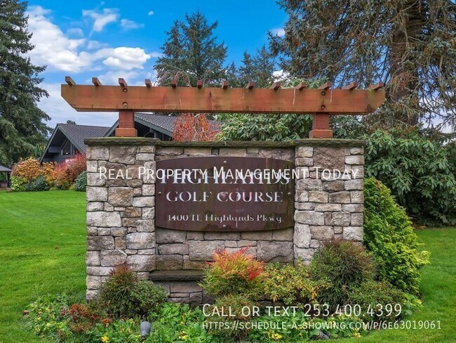 Building Photo - 1505 N Defiance St