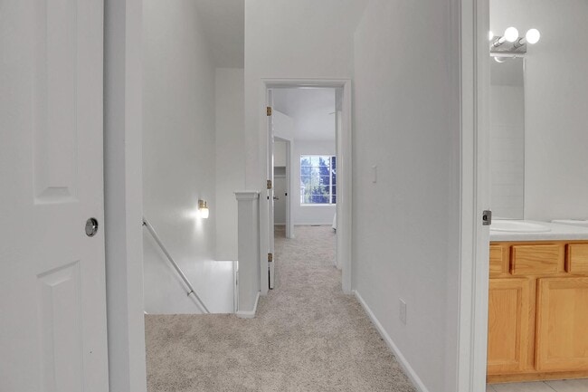 Building Photo - 9643 W Chatfield Ave