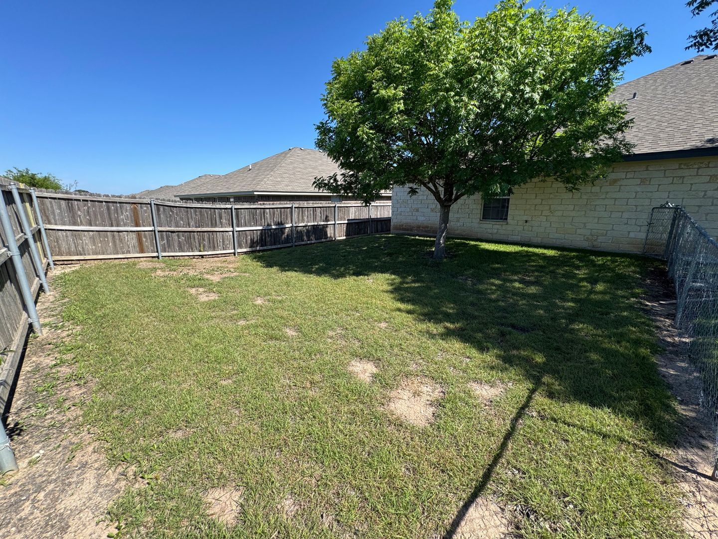 Building Photo - 1310 Powder River Dr