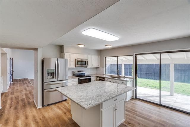 Building Photo - 1213 Bass Dr