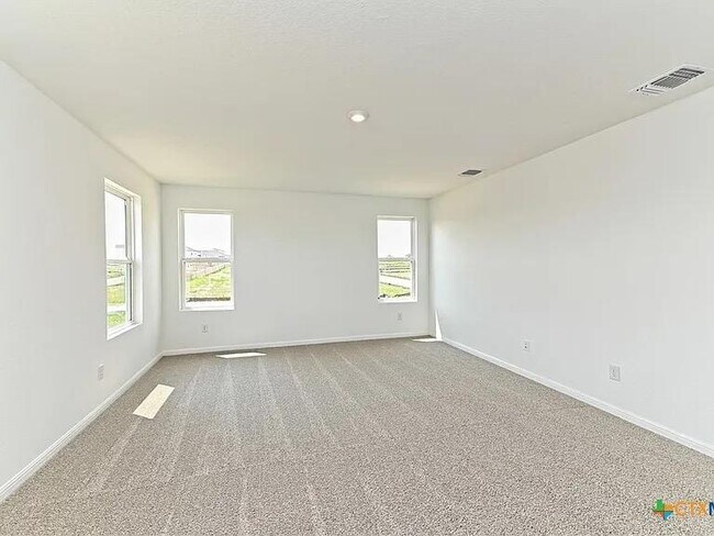 Building Photo - 157 Seattle Slew Dr