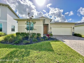 Building Photo - 672 Veridian Cir NW