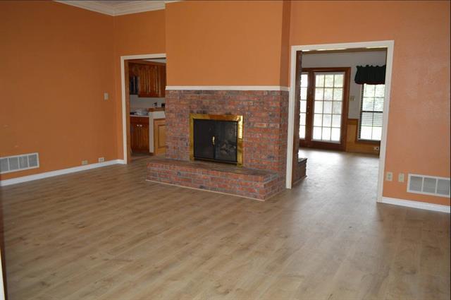 Building Photo - 2522 Belmeade Dr