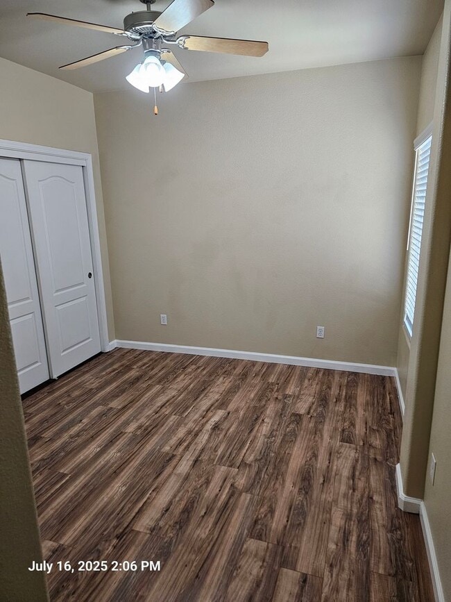 Building Photo - 1060 Goble Ct