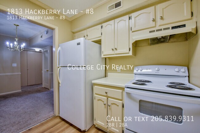 Building Photo - 1813 Hackberry Ln