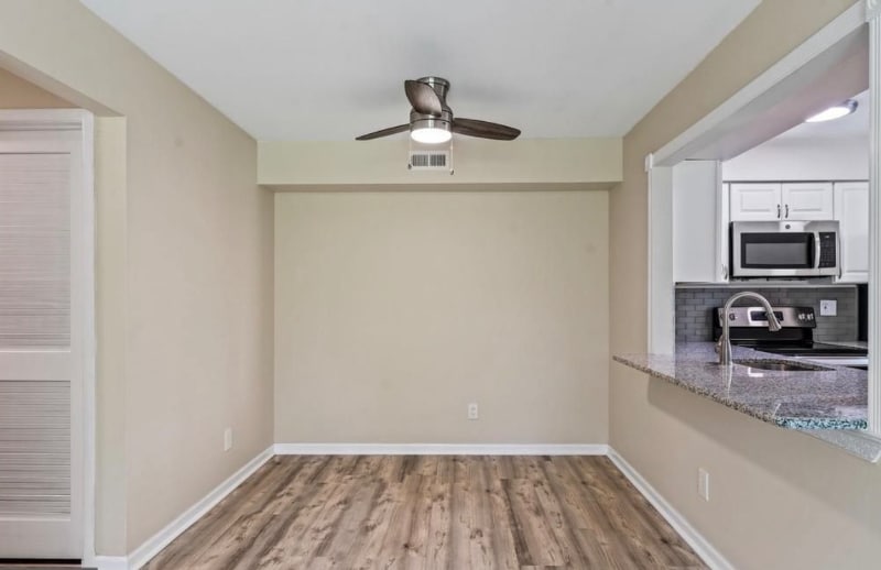 Building Photo - 318A Delancey Pl