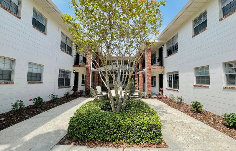 Building Photo - 121 Danube Ave