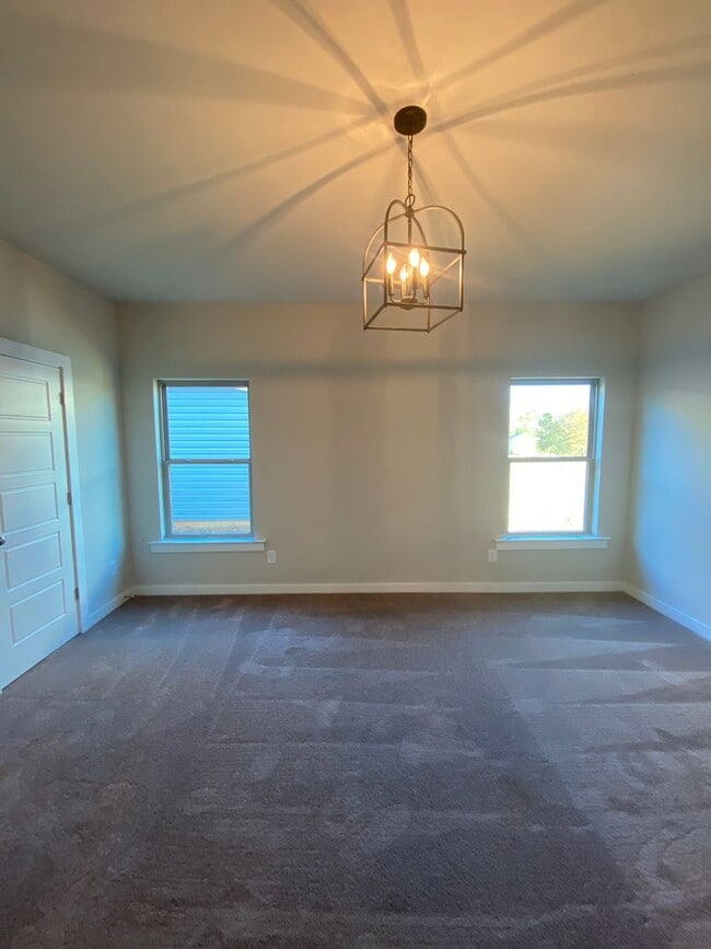 Building Photo - Home for Rent in Weaver AL...COMING SOON!