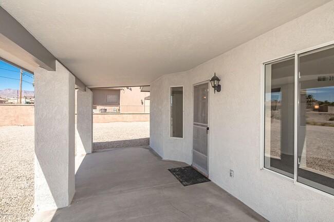 Back Patio - 3515 Mockingbird Dr