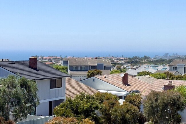 Building Photo - 33925 Faeroe Bay