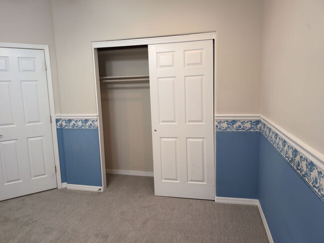 Building Photo - 2132 N Canyon Greens Cir