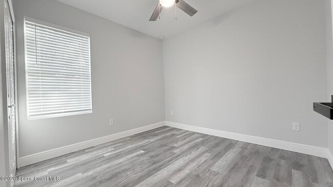 Building Photo - 1581 S Montgomery St