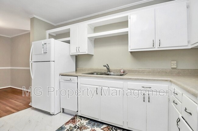 Building Photo - 5022 Furman Pl