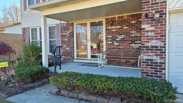 Building Photo - 42455 Bishop Rd