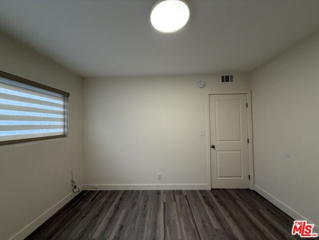 Building Photo - 1760 S Bentley Ave