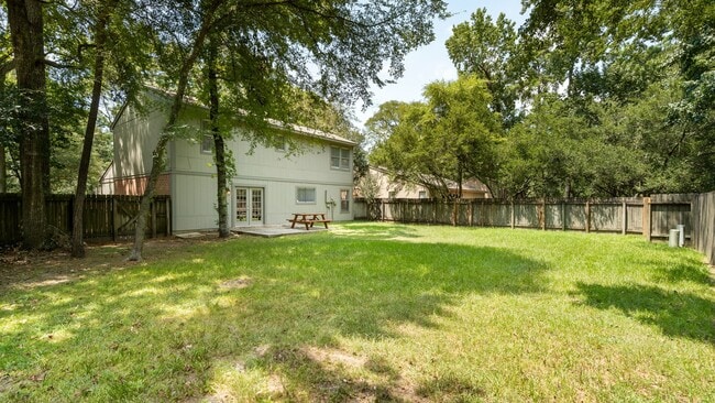 Building Photo - 4 Basal Briar Ct
